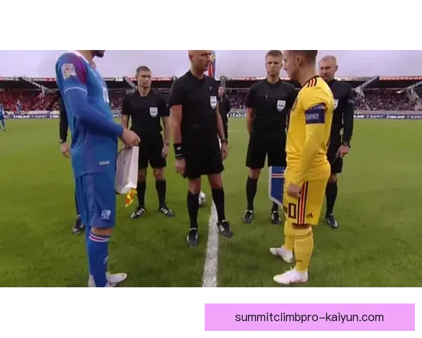 欧国联A级强队争夺激烈，实力对决备受关注，球迷热议赛场表现