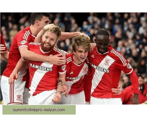 诺伊尔训练方式展现出稳定状态，备受关注的训练细节逐渐浮出水面