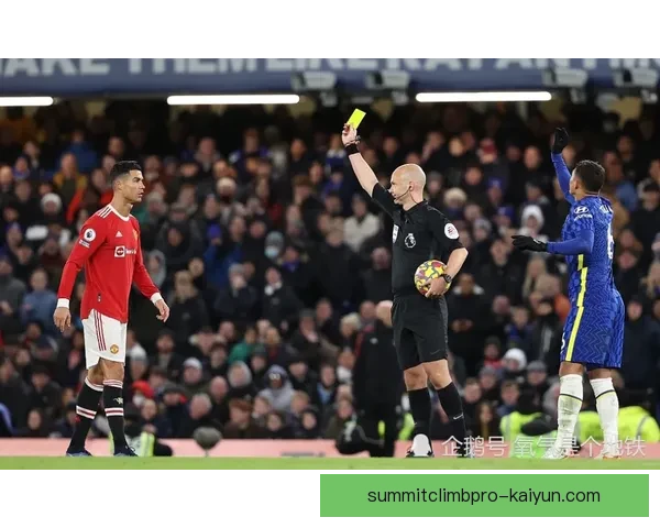 巴尔韦德持续展现抢断能力，成为本赛季拦截数据的领军人物